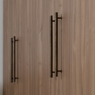 Tarn 450mm Hammered Brass Entrance Pull