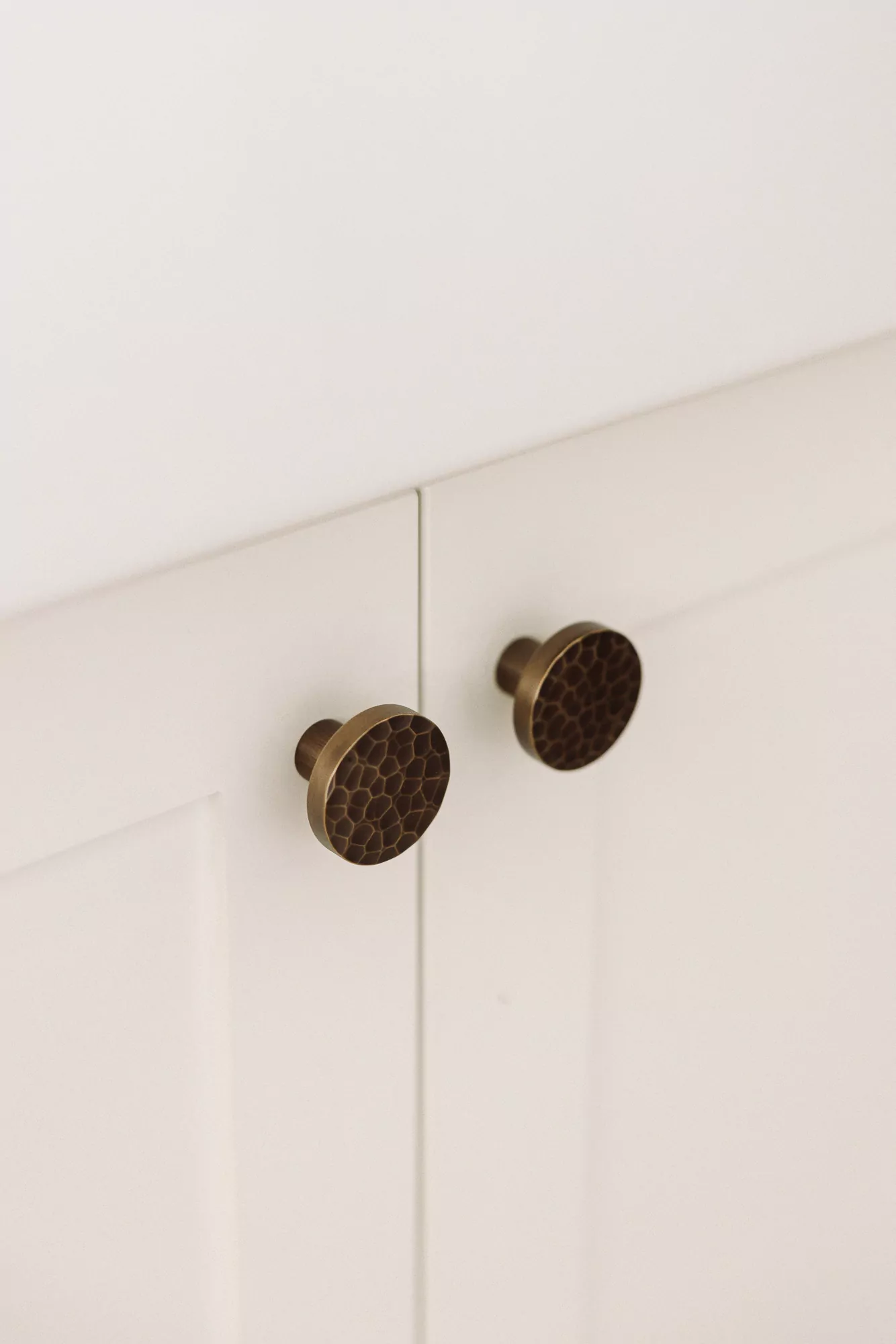 castella cabinet knobs